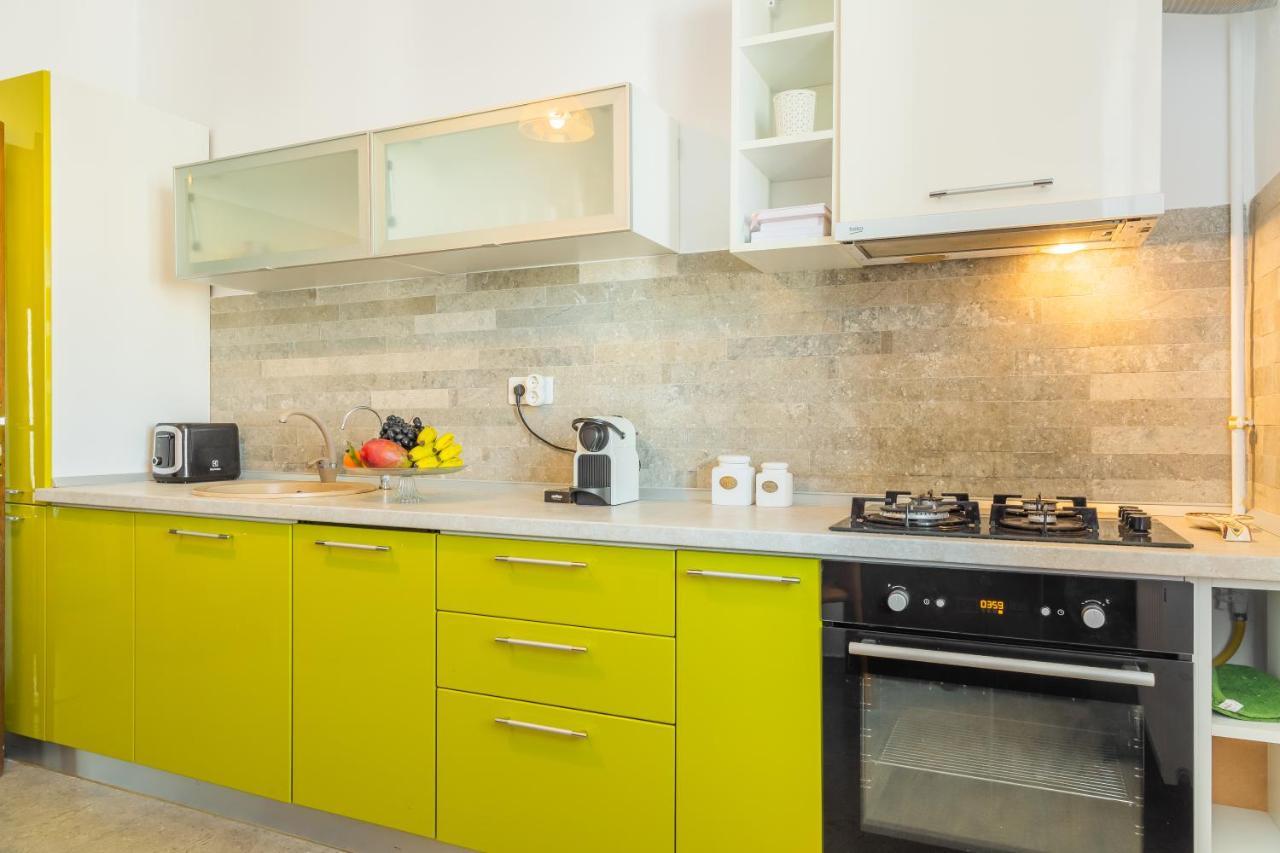 Lovely Apartment With City View Bucareste Exterior foto