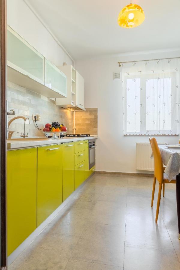 Lovely Apartment With City View Bucareste Exterior foto